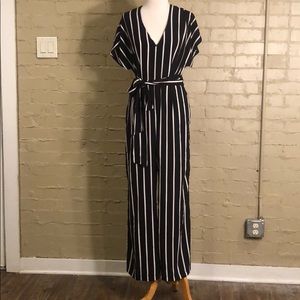 Lush Black Red and White Tie Jumpsuit :L